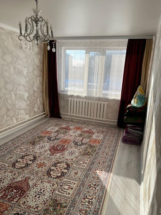 Курайлыдан 3 бөлмелі пәтер сатылады