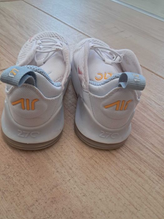 Детски маратонки Nike.