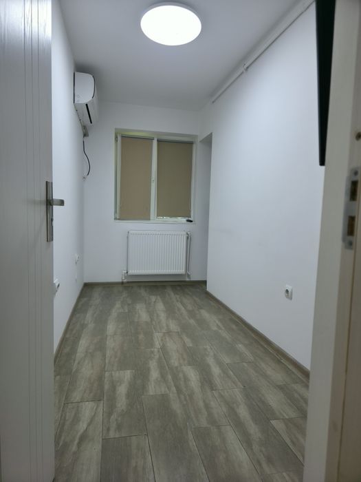De vanzare apartament 2 camere, bloc Patria, parter – ideal pentru cabinet medical, stomatologic, birouri sau salon.