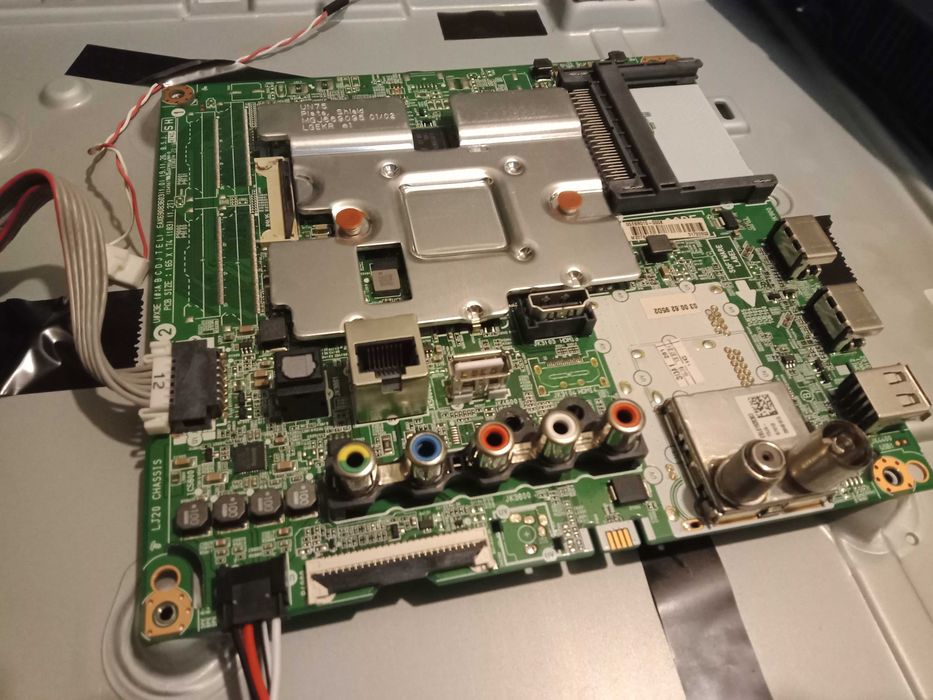 Televizor TV, Smart, 4K, LG 126 cm, defect pt piese