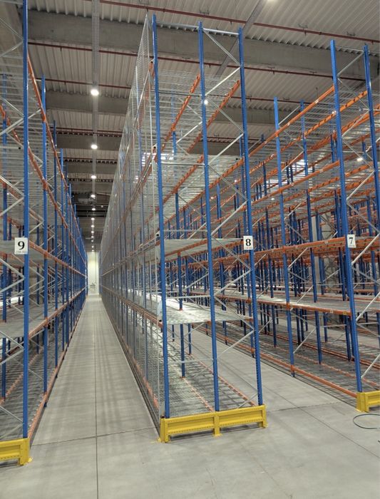 Rafturi metalice profesionale