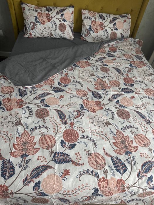 Vând lenjerii pat noi de 2 persoane cu cearceaf cu elastic