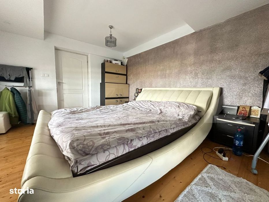 Casa individuala cu panorama asupra Devei si Muntilor Retezat – tere