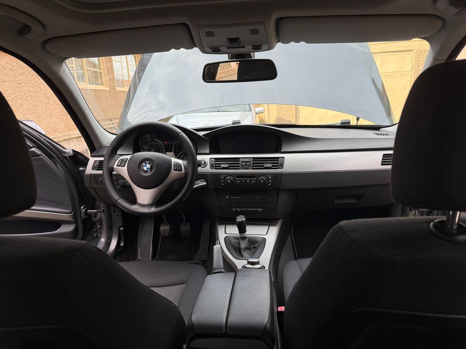 BMW E90 320i (N46) 150CP Manual | Proprietar