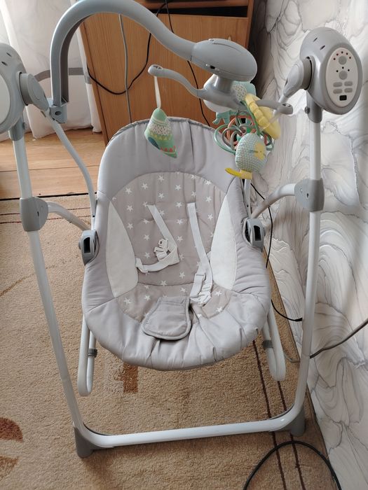 Детская качелька