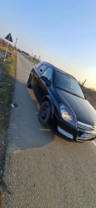 Vând Opel astra h 17 cdti