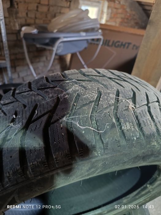 Продават се гуми Sailun Ice blazer 215/55/17