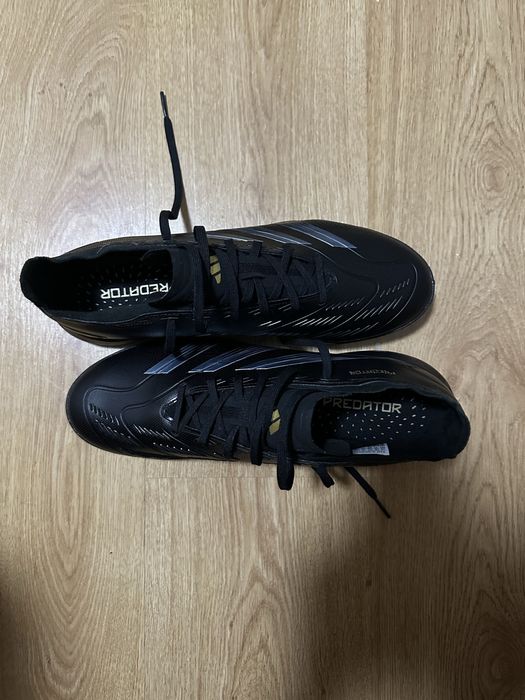 Сороконожки adidas predator league tf