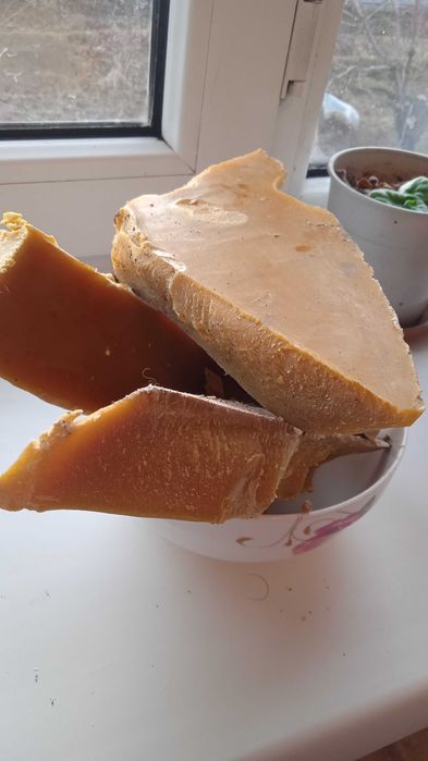 Натуральный пчелиный воск