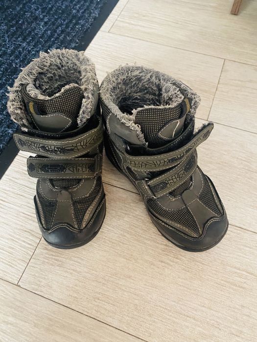 Продаю зимнию обовь