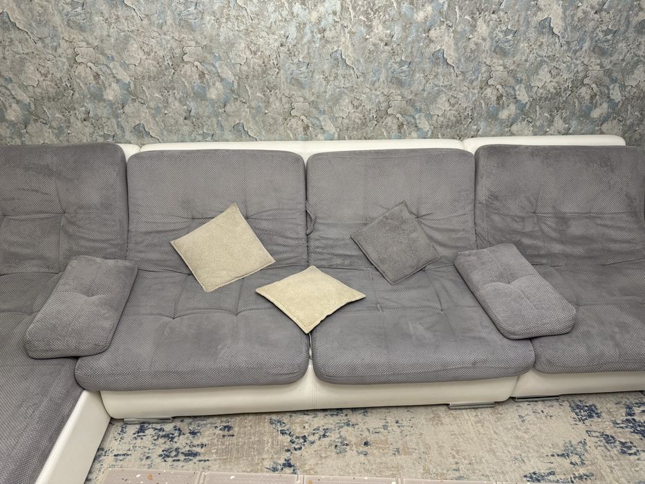 Продам большой диван