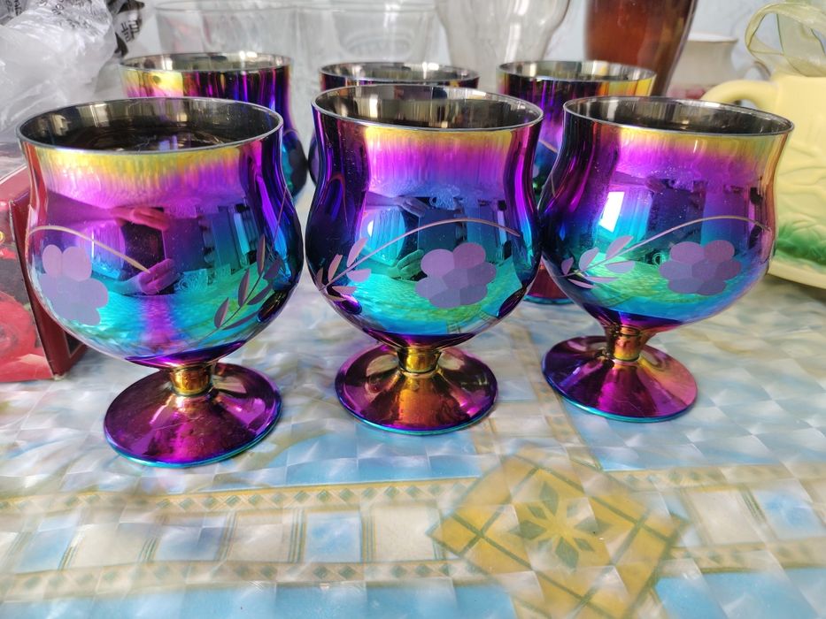 Рюмки, стаканы, стопки, тарелки