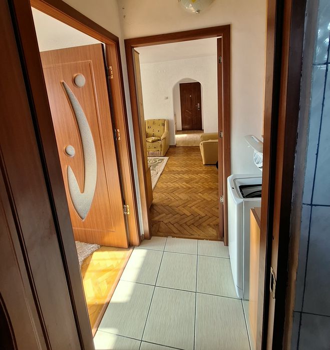 Închiriez apartament 2 camere ultracentral
