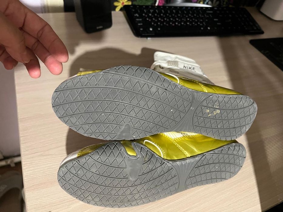 Продам новые боксерские кеды