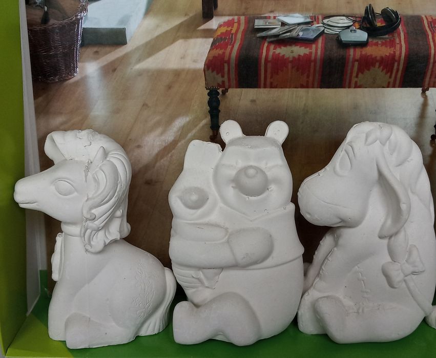 Продаю гипсовые фигурки.