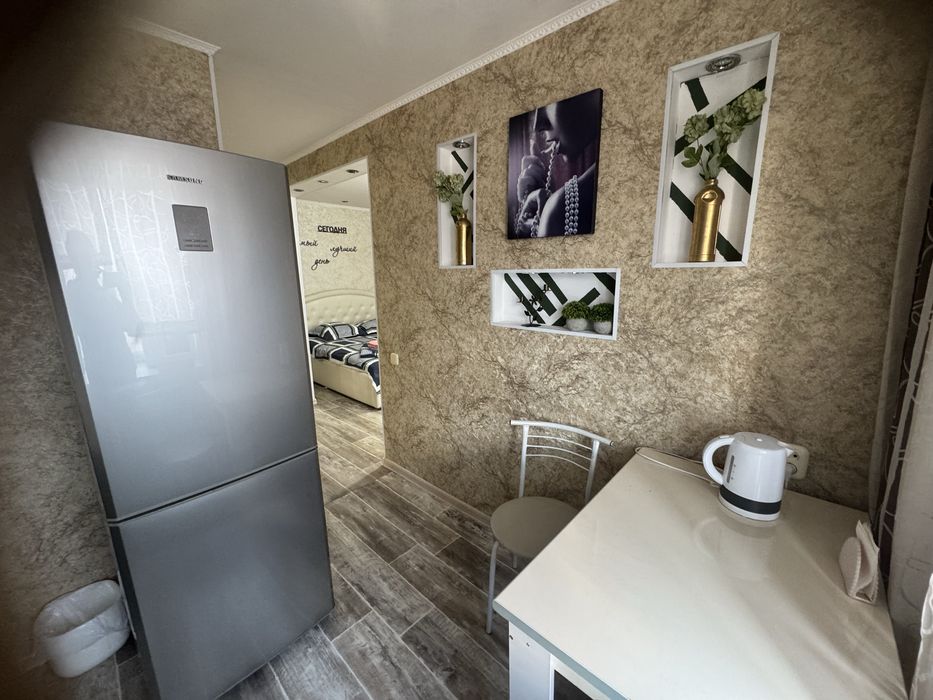 Сдаю  посуточно 1 ком квартиру