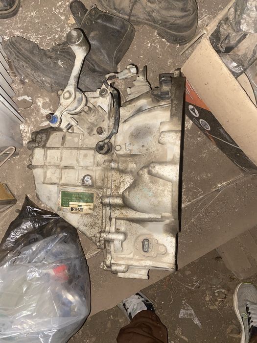 Продам каропка FAW V5