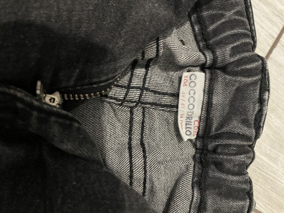Lot 4 haine (pantaloni, camasi, bluza) - 4 ani