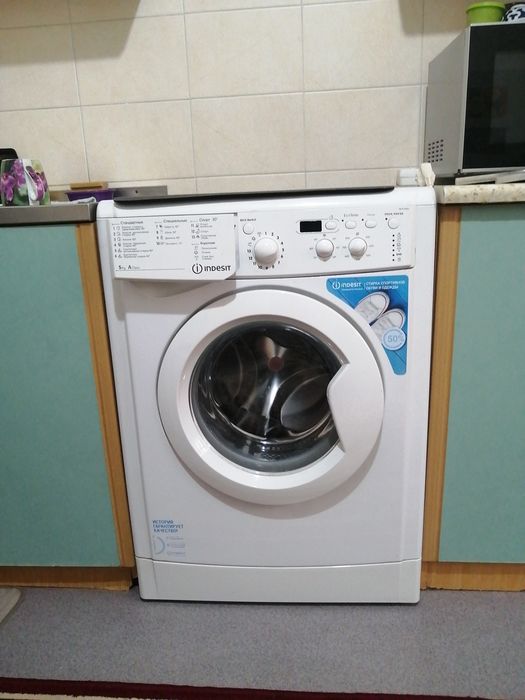 Стиральная машина Индезит