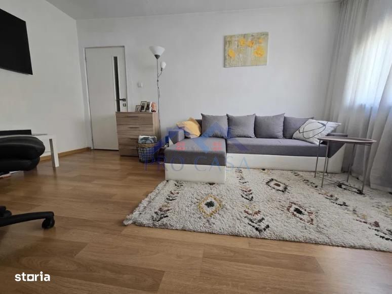 Apartament 2 camere, Cetate, mobilat, utilat