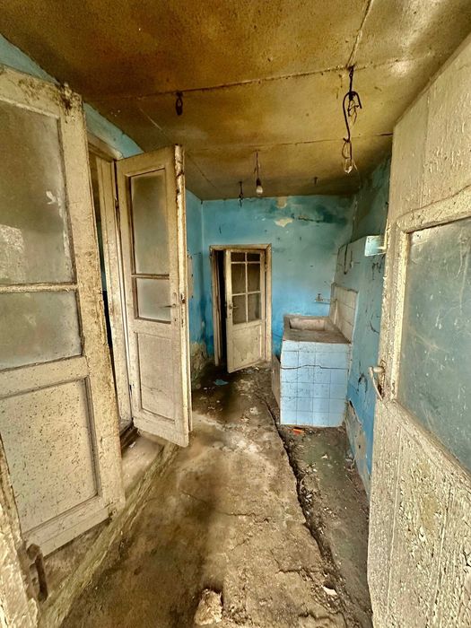 Къща за продажба в село Черни връх