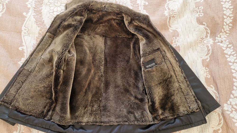 Продам кожаную куртку