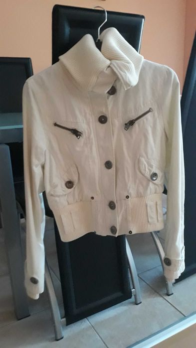 Дамско късо яке пролет/есен