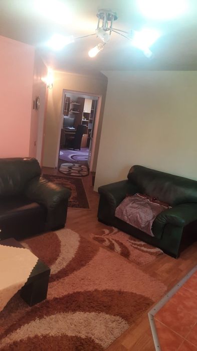 Casă 2 camere de închiriat