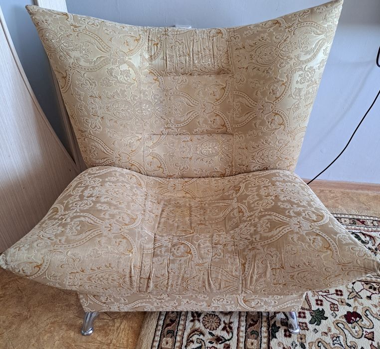 Продам кресло б/у