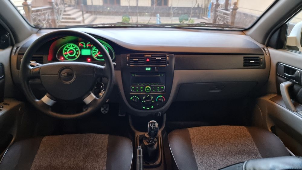 Vikubga Gentra 2019-yil mehanika + metan gaz 3ming bn