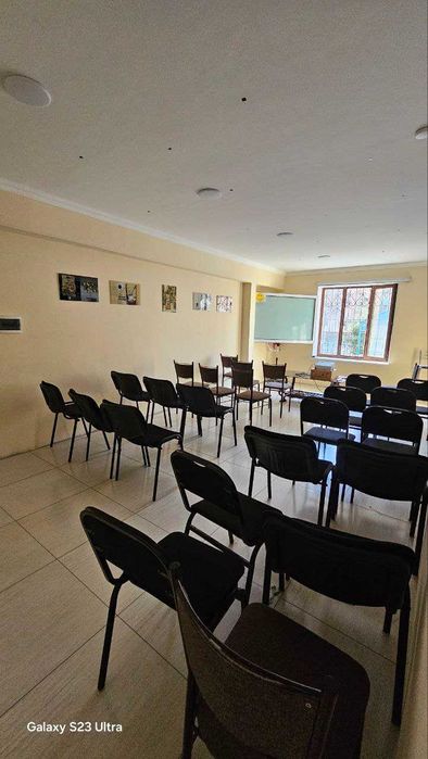 Сдаётся помещение на 1-этаже (107 квм) под магазин/офис и подвал!