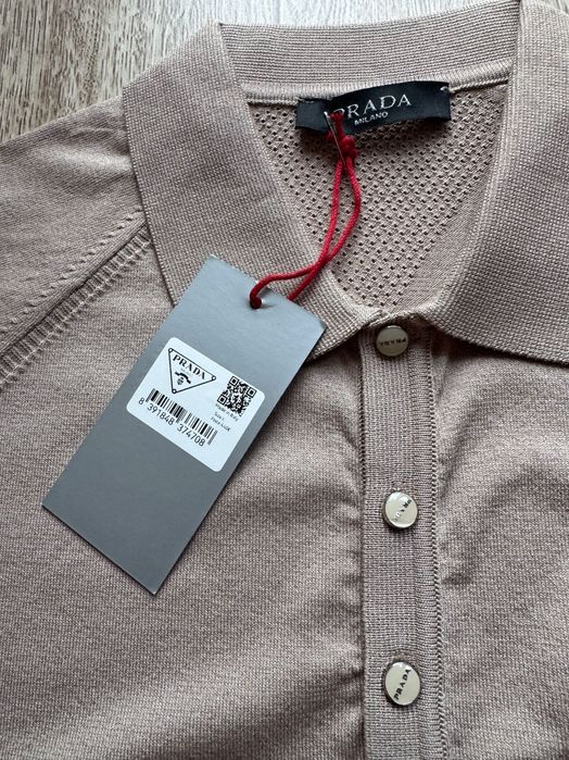 Prada-Чисто нова автентична мъжка тениска Л размер