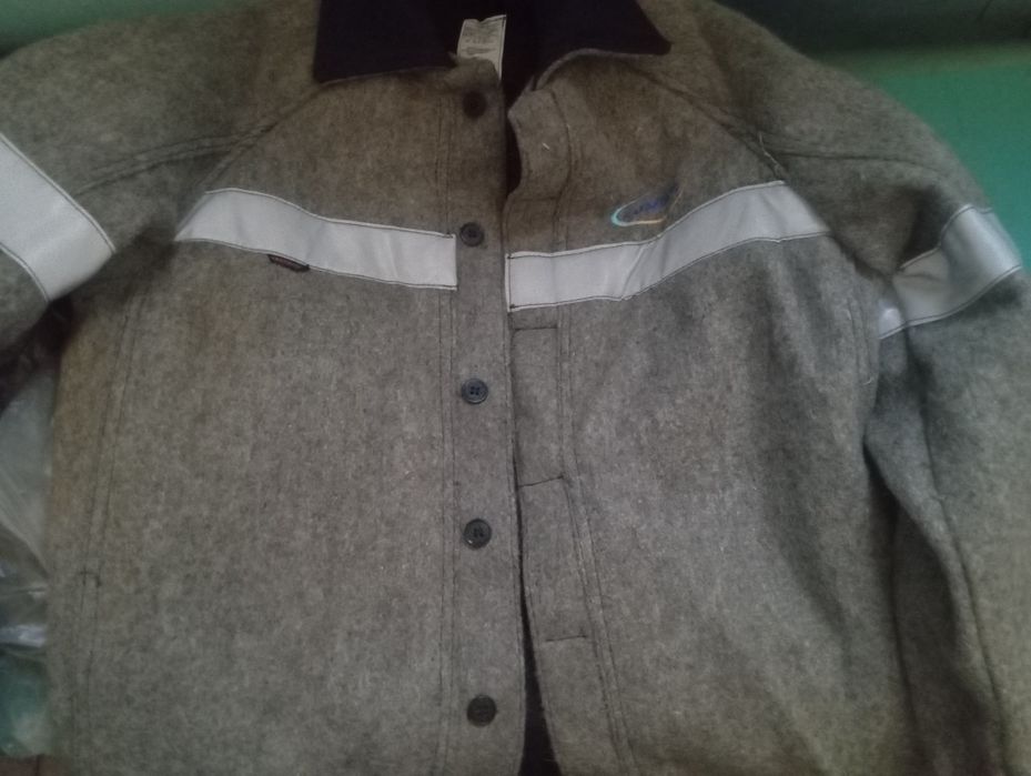 Продам спецодежда