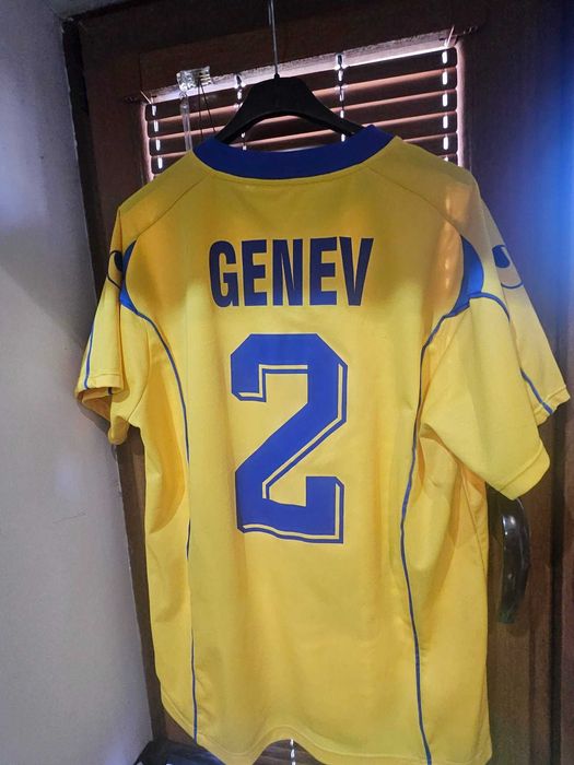 Фланелка на Виктор Генев Левски