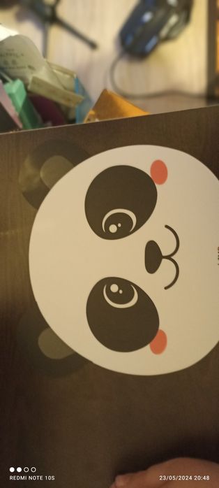 компютър DELL и клавиатура и мишка и микрофон и камера