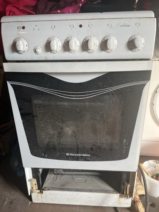 Продам электрическую печь