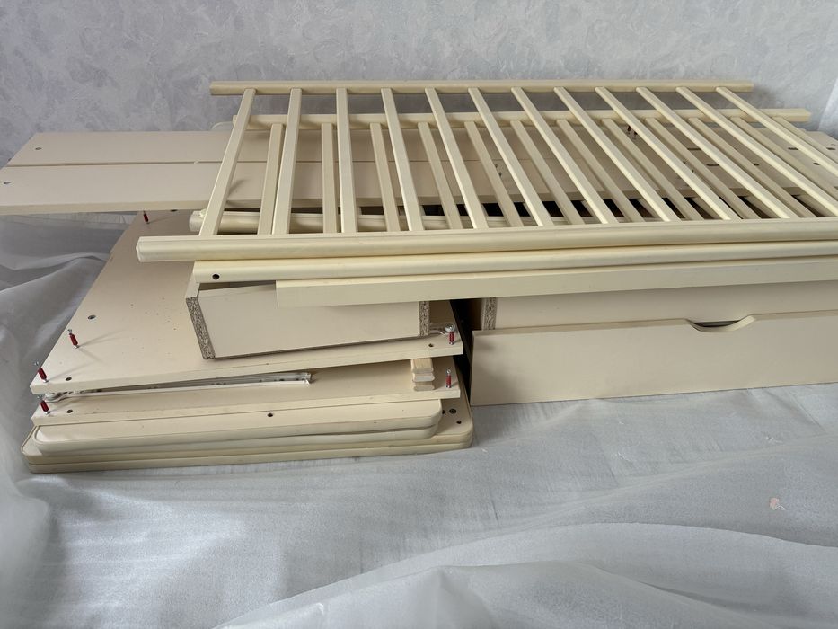 Детская кровать -трансформер