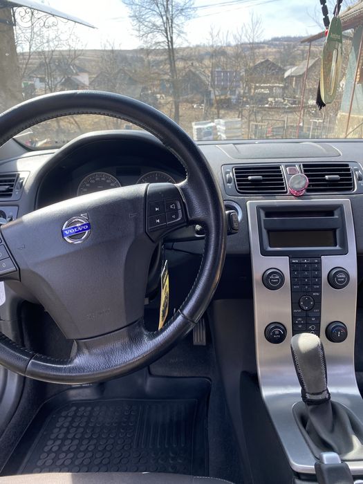 Schimb Volvo v50 2.0tdi