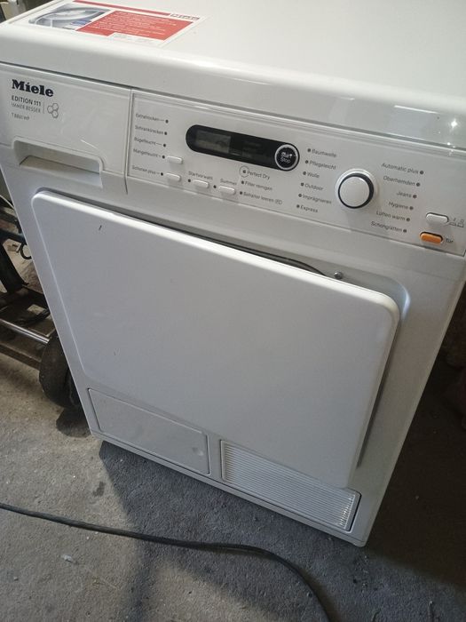Mașină de spălat Miele ViVA3721