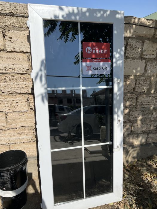 Продается входная дверь