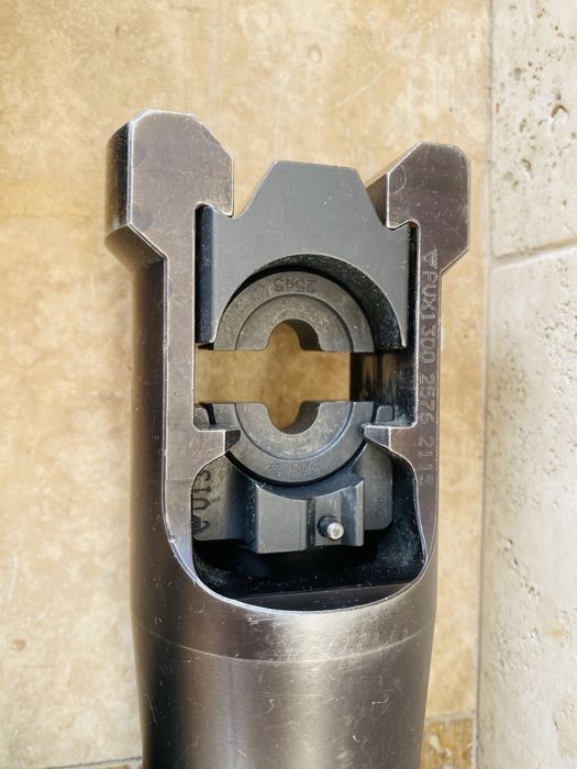 Presa sertizat papuci electrice Elpress PVX 1300