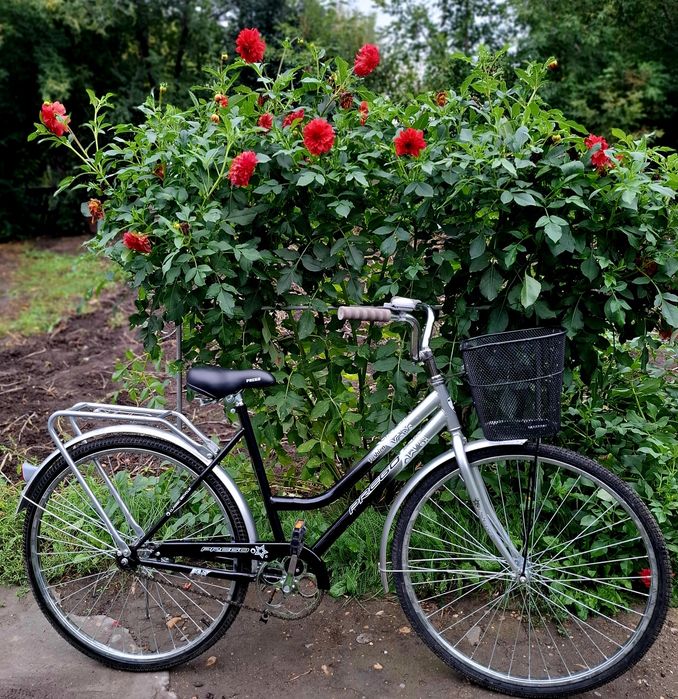 Продам срочно велосипед новый