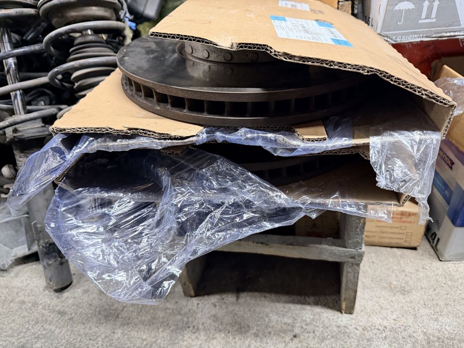 Discuri fata bmw g11 g12 g30 g01 motor b57d30 320cp