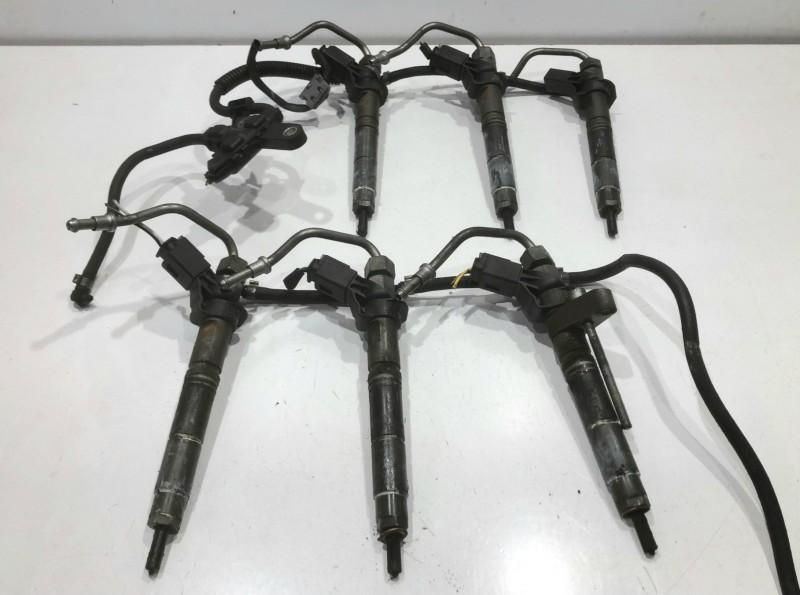 Injector Mercedes E-Class W211 A6420700587 3.2 cdi