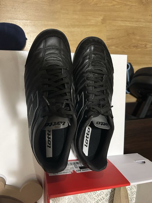 Lotto Stadio 300 TF