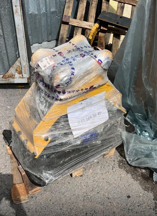 Вибротрамбовка на мини экскаватор