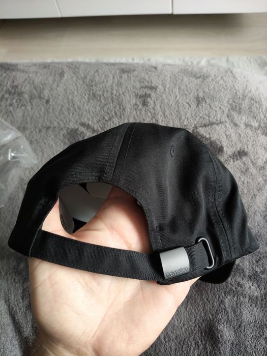 Calvin Klein șapcă unisex neagra cu logo discret mărime OS noua