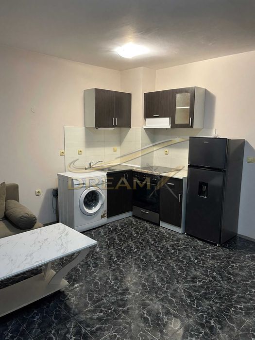Двустаен апартамент в Южен! 7221917