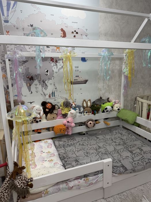 Продам кровать-домик