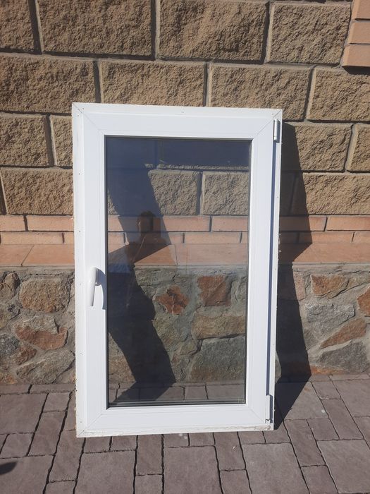 Окно пластиковое б/у